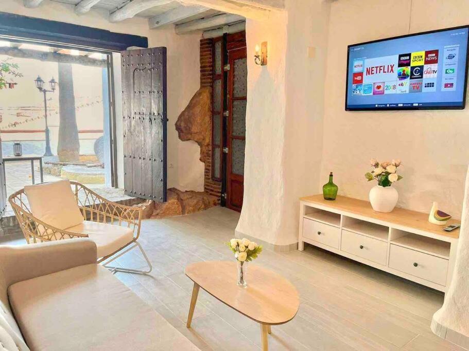 La Palmera. Casa Rural Con Piscina Privada. Benadalid エクステリア 写真