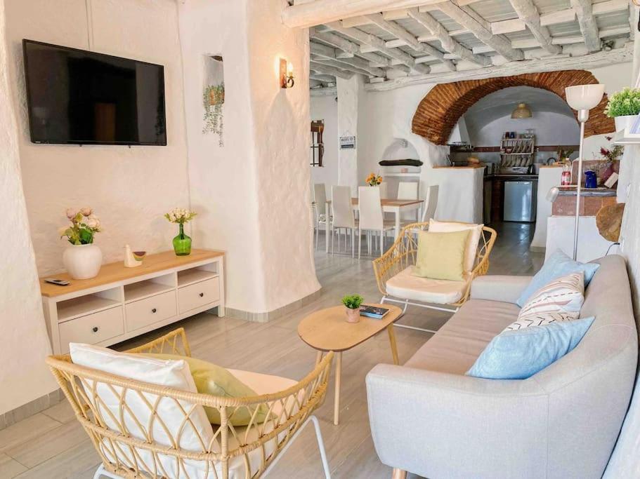 La Palmera. Casa Rural Con Piscina Privada. Benadalid エクステリア 写真